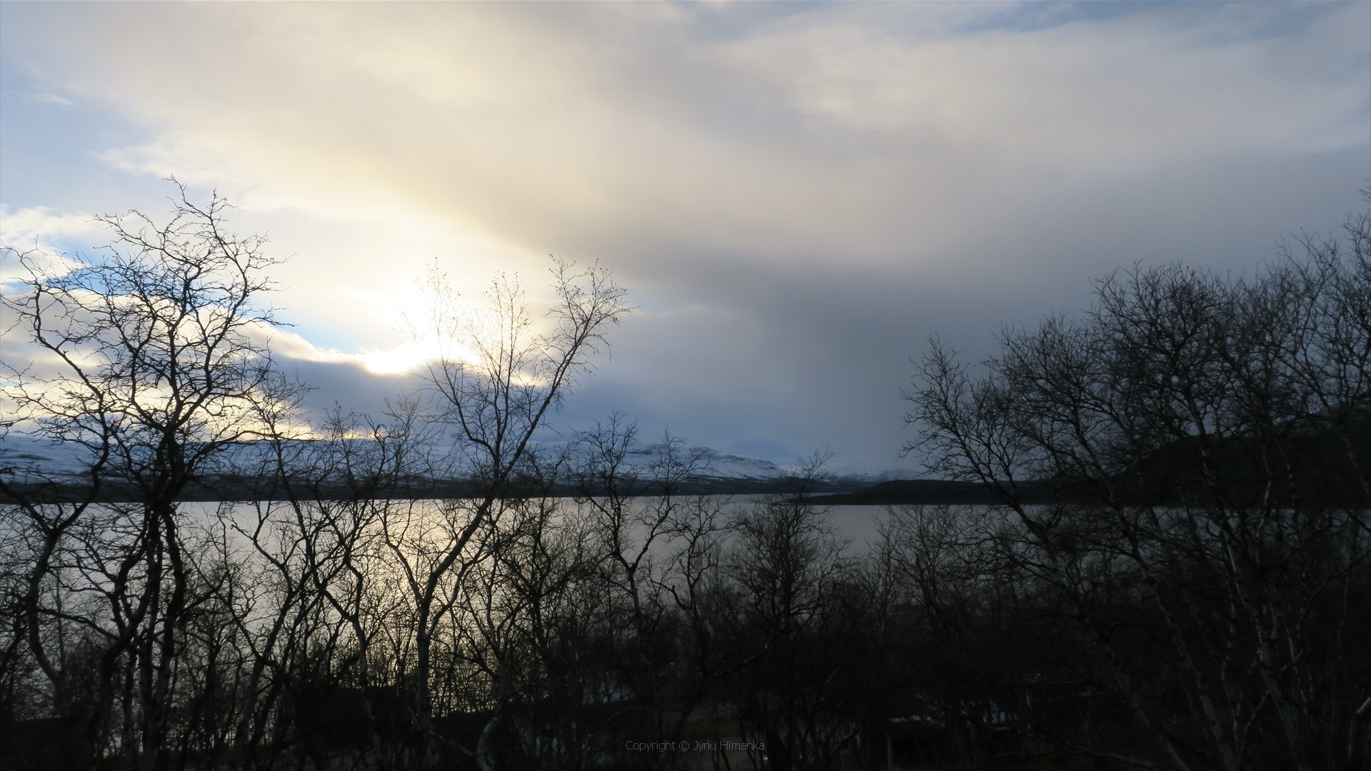 Pilvet leviävät Kilpisjärvenkin ylle
